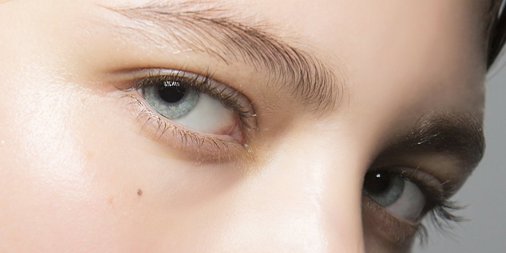 Movimientos Oculares: de la teoría a la prácrtica clínica y su relación con la lectura